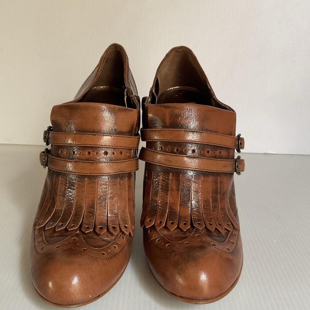 Vintage Enzo Angiolini Brown Leather Fringe Heels Double Buckle Pumps Size 7M - Picture 4 of 10